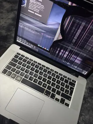 Laptop Apple MacBook 2015 16GB Intel Core i7 SSD 512GB