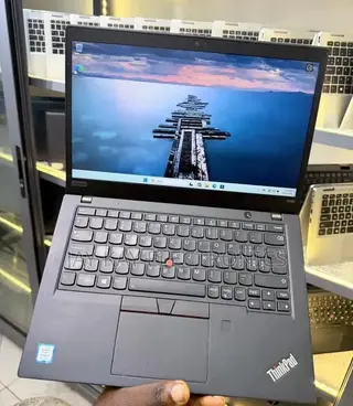 Laptop Lenovo ThinkPad X390 8GB Intel Core i5 SSD 256GB