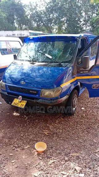 Ford Transit 2005 Blue