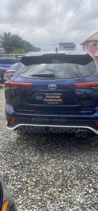 Toyota Highlander 2024 Gray
