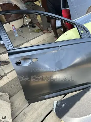 Toyota RAV4 2016 2017 Empty Boot