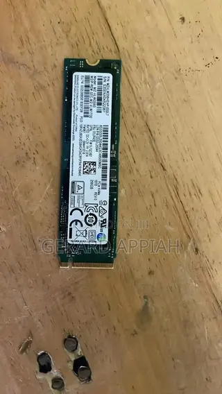 M.2 Nvme SSD 256 Samsung