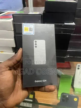 New Samsung Galaxy S24 256 GB Black