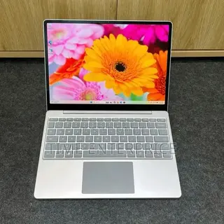 Laptop Microsoft Surface Laptop 8GB Intel Core i5 SSD 256GB