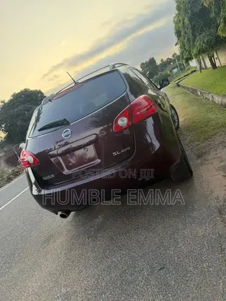Nissan Rogue SL 2010 Red