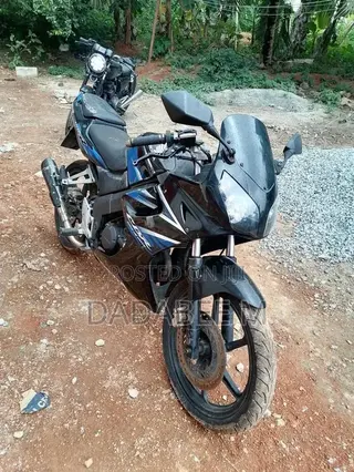 Honda CBR 2008 Blue