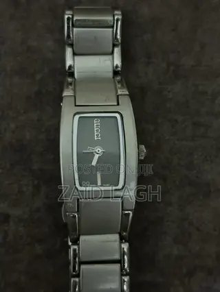 Authentic Gucci Vintage Swiss Made Watch- Rare Collector's Timepiece