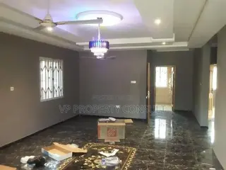 2bdrm Apartment in Owusu Ansah for rent
