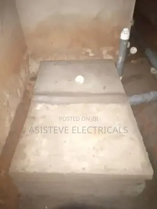 Biodigester Toilet With Material