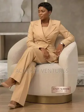Luxury Ladies Suits Designed Jam Suits.