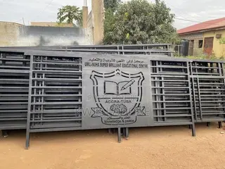 Expert in All Metal Doors,windows,gates Etc