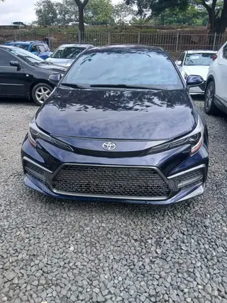 Toyota Corolla SE 2021 Blue
