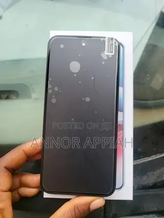 New Mobile Phone 128 GB Black
