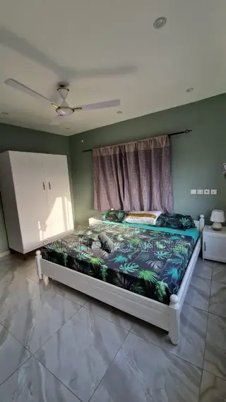Furnished 2bdrm Apartment in Community 25 for rent