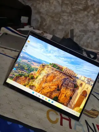 Laptop HP Elite x2 1013 G4 8GB Intel Core i5 SSD 256GB