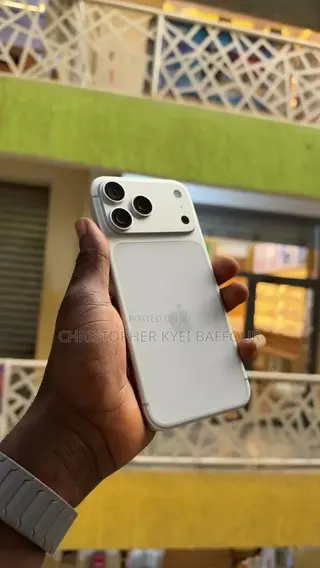 Apple iPhone 17 Pro Max 256 GB Silver