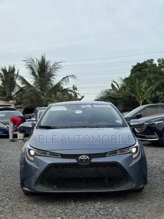 Toyota Corolla LE 2022 Blue