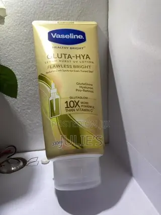 Vaseline Gluta Hya Flawless Bright Lotion