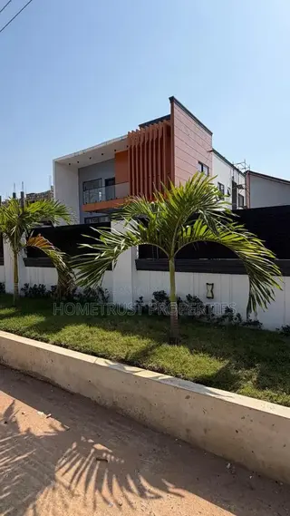 4bdrm Duplex in Hometrust Properties, Achimota for sale