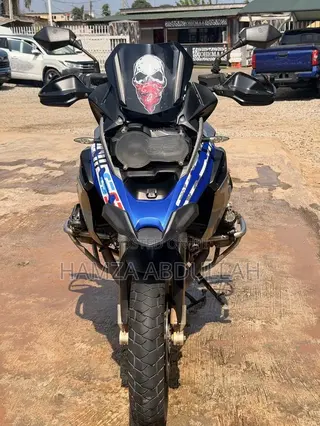 BMW 1200 2018 Blue
