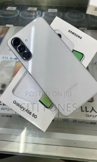 New Samsung Galaxy A55 256 GB White