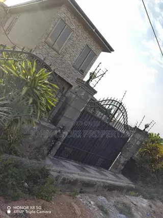 2bdrm Apartment in Ayeduase K 5 Juncion, Kumasi Metropolitan for rent