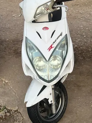 Kymco Xciting 2013 White
