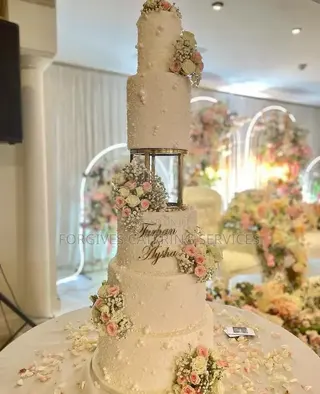 Luxury Wedding Cake