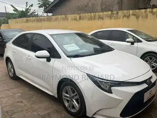 Toyota Corolla L 2022 White