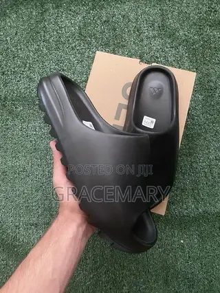 Yeezy Slides