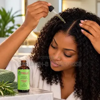 Mielle Rosemary Mint Scalp & Hair Strengthening Treatment