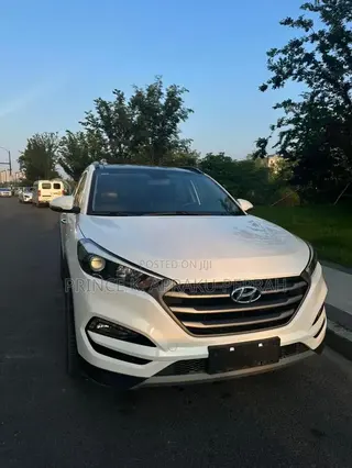 Hyundai Tucson 2018 White