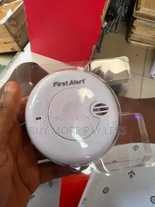 First Alert Sa700 Compact Optical Smoke Detector