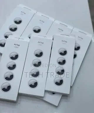 Apple Airtag 4 in 1.