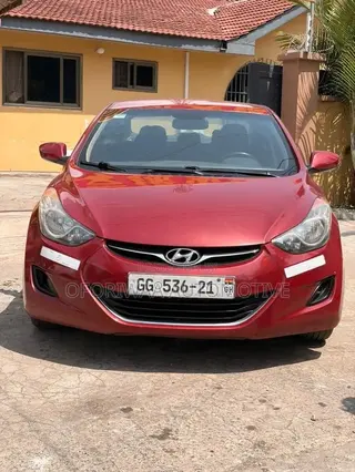 Hyundai Elantra 2012 Red