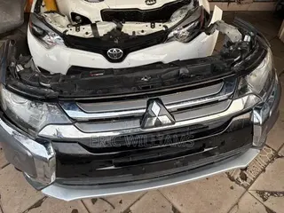 Mistubishi Outlander 2017 Front Cut