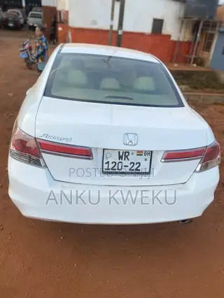 Honda Accord 2.0 Sedan Automatic 2012 White
