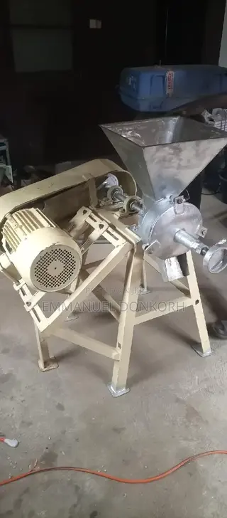 Industrial Grand Nut, Coconut and Vegetable Grinder