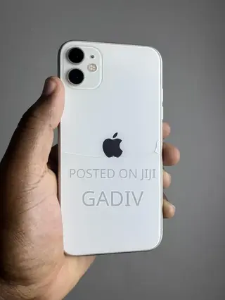 Apple iPhone 11 64 GB White