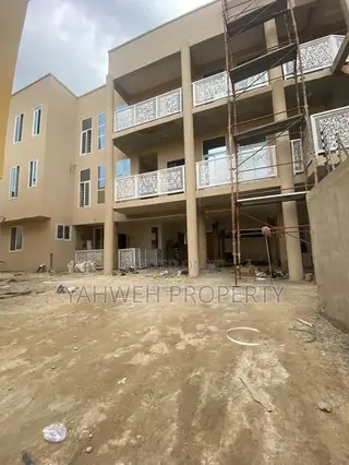2bdrm Apartment in Batsonaa, Baatsona Total for rent