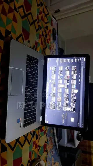 Laptop HP Envy 17 8GB Intel Core i7 HDD 500GB