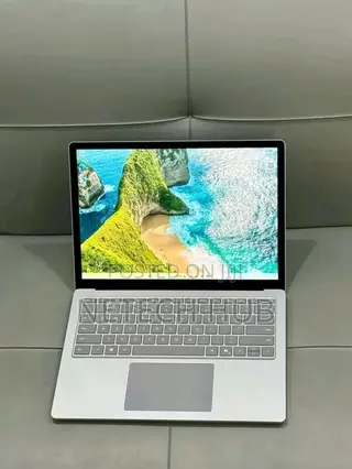 New Laptop Microsoft Surface Laptop 16GB Intel Core i5 SSD 512GB
