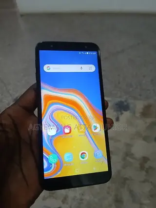 Samsung Galaxy J4 Core 16 GB Black