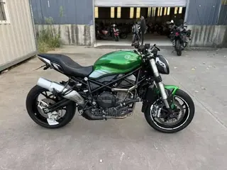 Benelli 752S 2022 Green