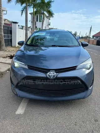 Toyota Corolla LE ECO 4dr Sedan (1.8L 4cyl CVT) 2017 Gray