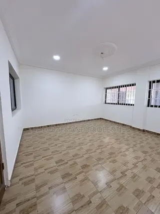 2bdrm Apartment in Old Barrier for rent