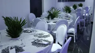 Small Indoor Event Centre for Parties and Meetings