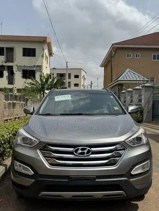 Hyundai Santa Fe SE AWD 2016 Gray