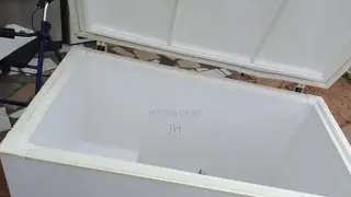 280 Litres American Chest Freezer