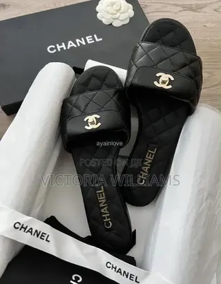 Ladies Luxury Chanel Slipper